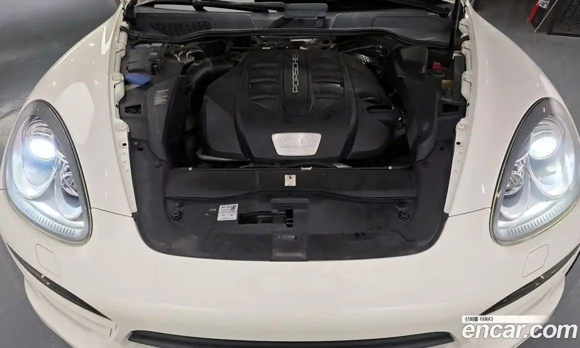 Porsche Cayenne 2012 3.0 Автомат в Москве № 165694, фото 12