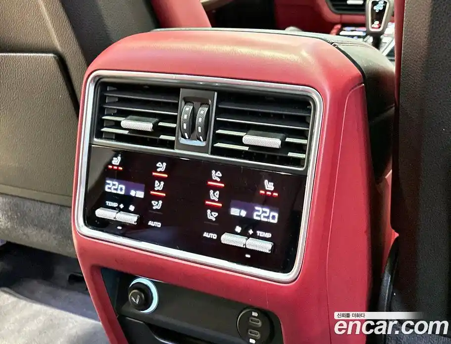 Porsche Cayenne 2020 3.0 Автомат в Москве № 165810, фото 18