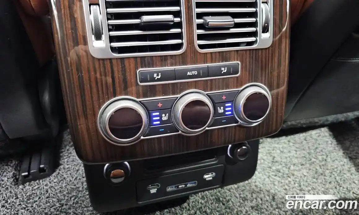 Land Rover Range-Rover 2017 4.4 Автомат в Москве № 166139, фото 5