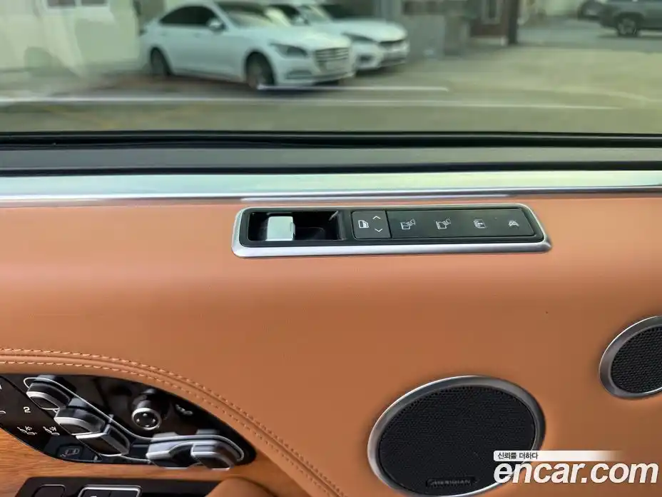 Land Rover Range-Rover 2020 5.0 Автомат в Москве № 166190, фото 13