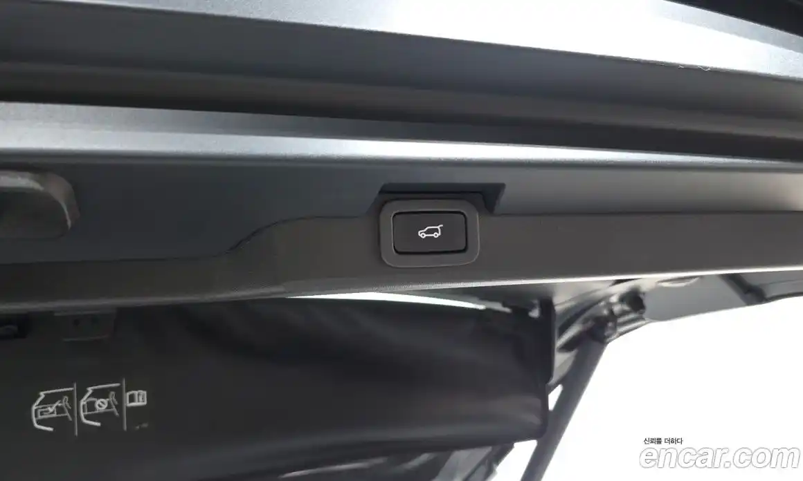 Land Rover Discovery 2017 3.0 Автомат в Москве № 166378, фото 14