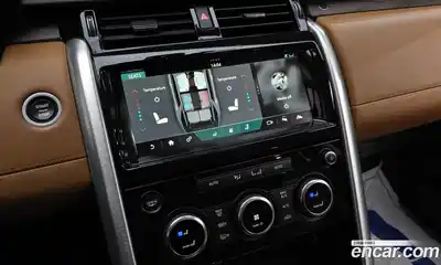 Land Rover Discovery 2017 3.0 Автомат в Москве № 166378, миниатюра 3