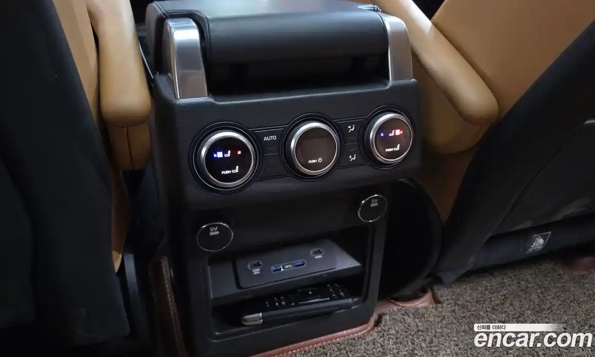 Land Rover Discovery 2017 3.0 Автомат в Москве № 166378, фото 4