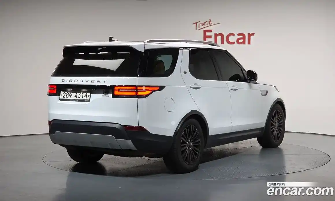 Land Rover Discovery 2017 3.0 Автомат в Москве № 166378, фото 5