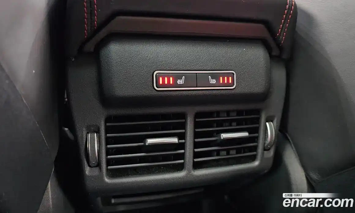 Land Rover Range-Rover Evoque 2017 2.0 Автомат в Москве № 166408, фото 17