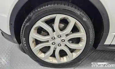 Land Rover Range-Rover Evoque 2017 2.0 Автомат в Москве № 166408, миниатюра 5