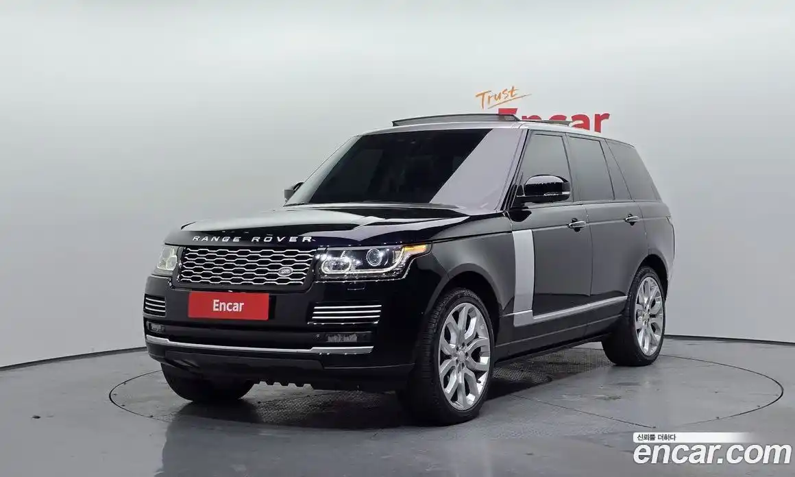 Land Rover Range-Rover 2015 4.4 Автомат в Москве № 166534, фото 16