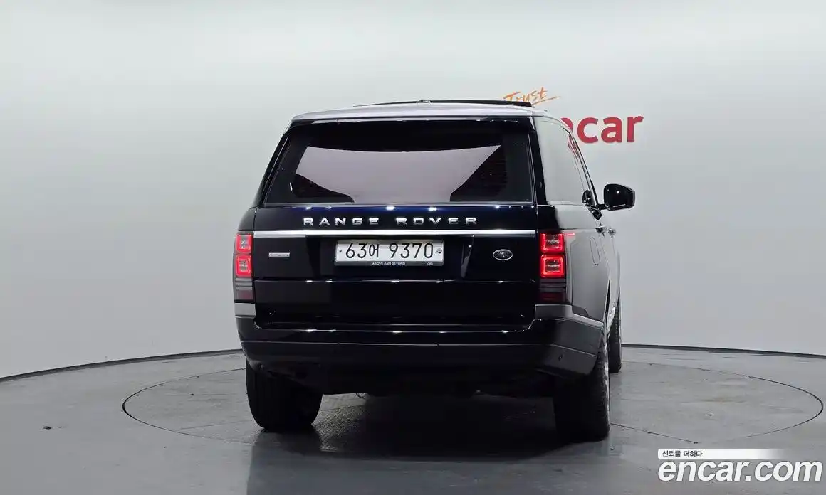 Land Rover Range-Rover 2015 4.4 Автомат в Москве № 166534, фото 4