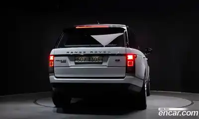Land Rover Range-Rover 2017 4.4 Автомат в Москве № 166554, миниатюра 4