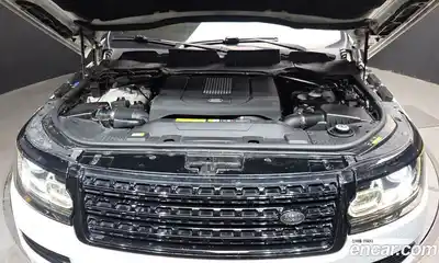 Land Rover Range-Rover 2017 4.4 Автомат в Москве № 166554, миниатюра 6