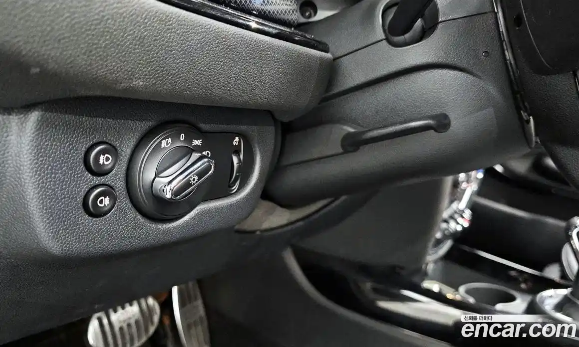 Mini Clubman 2022 1.5 Автомат в Москве № 167015, фото 14