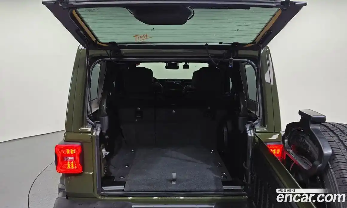 Jeep Wrangler 2024 2.0 Автомат в Москве № 169345, фото 5