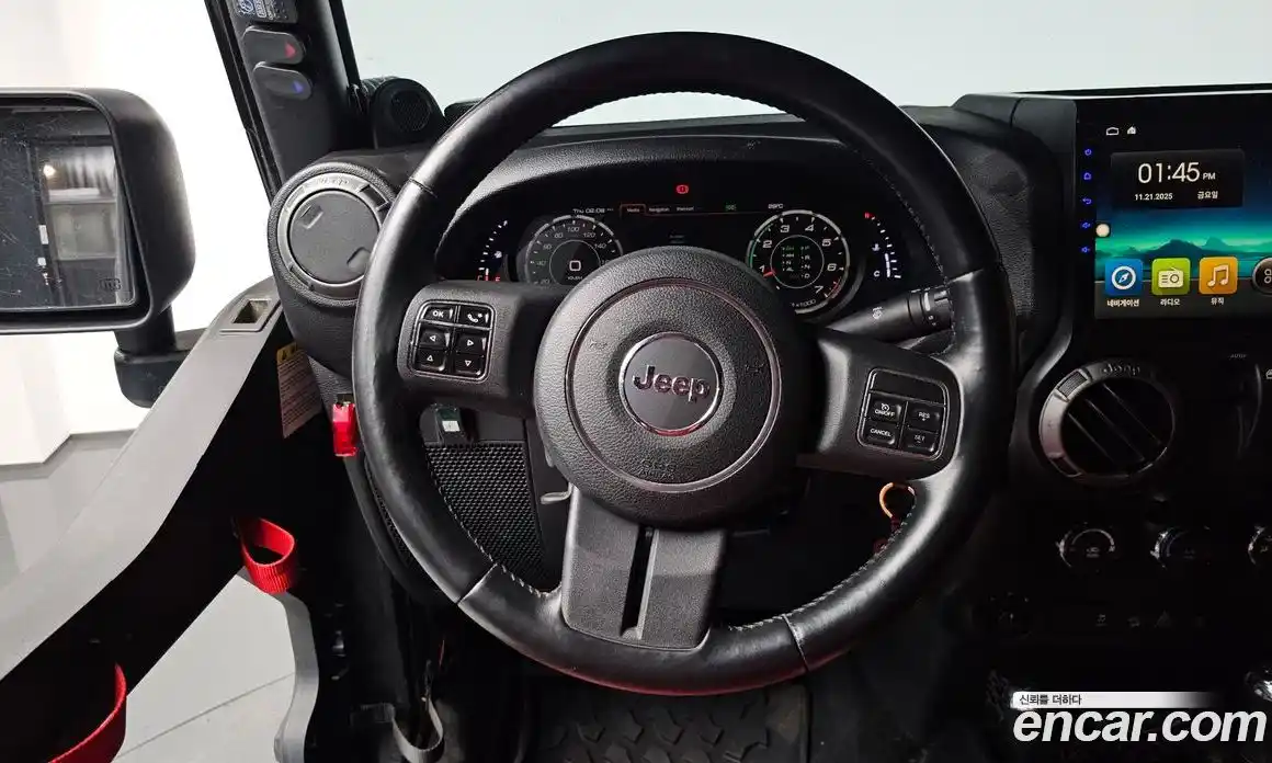 Jeep Wrangler 2012 3.6 Автомат в Москве № 169589, фото 17