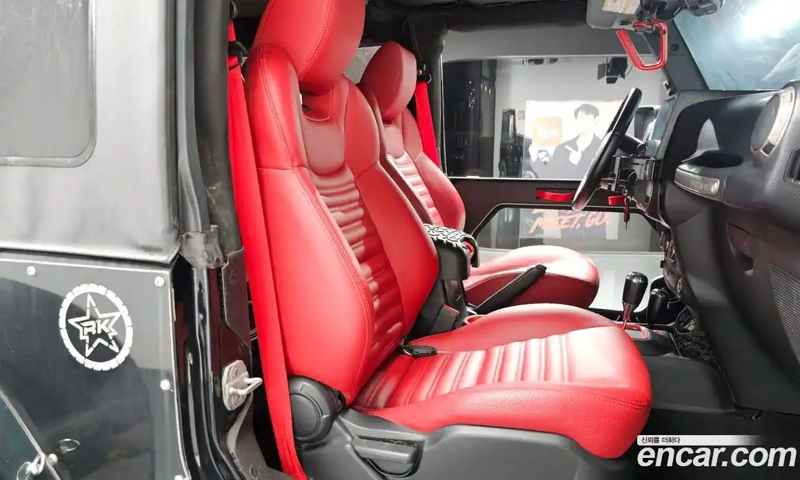 Jeep Wrangler 2012 3.6 Автомат в Москве № 169589, фото 10