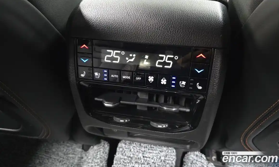 Jeep Cherokee 2021 3.6 Автомат в Москве № 169699, фото 3