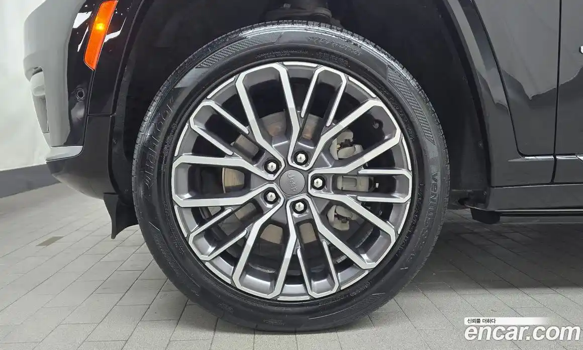 Jeep Cherokee 2021 3.6 Автомат в Москве № 169699, фото 5