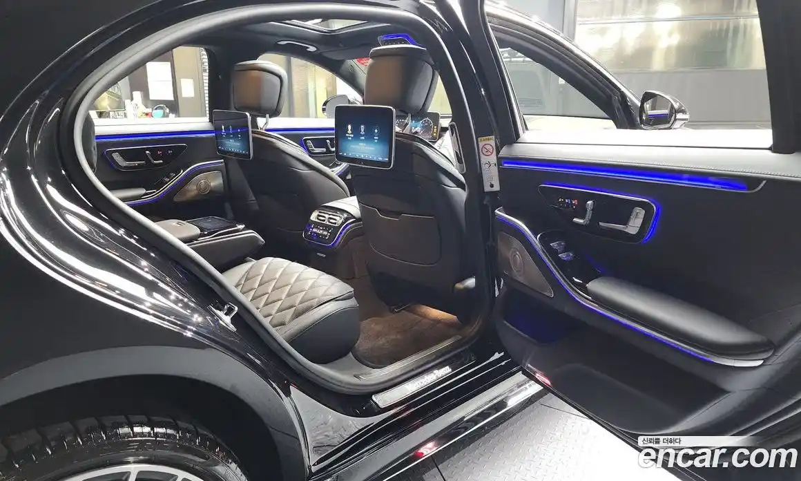 Mercedes-Benz S-Class 2023 3.0 Автомат в Москве № 173998, фото 3