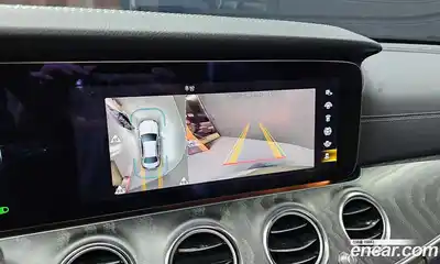 Mercedes-Benz E-Class 2023 2.0 Автомат в Москве № 180312, миниатюра 11