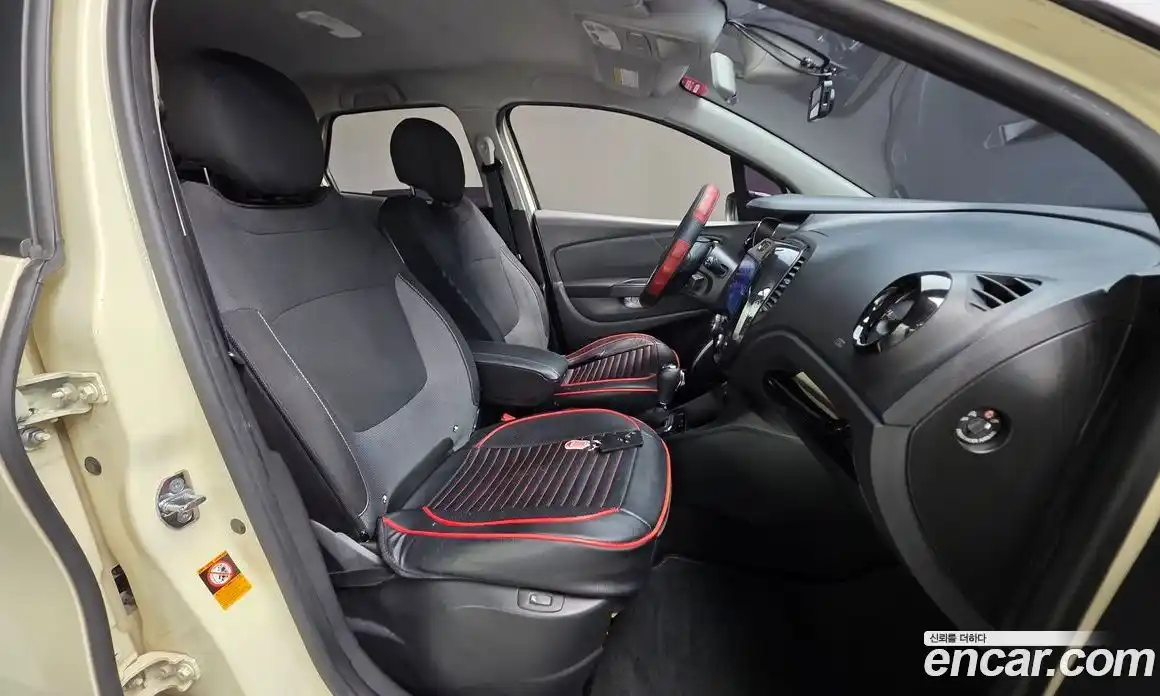 Renault QM3 2015 1.5 Автомат в Москве № 184207, фото 20