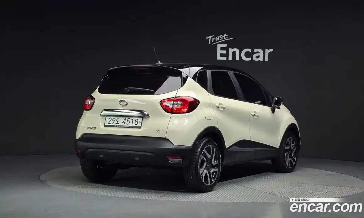 Renault QM3 2015 1.5 Автомат в Москве № 184207, фото 7