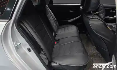 Toyota Prius 2015 1.8 Автомат в Москве № 184769, миниатюра 2