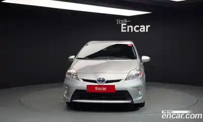 Toyota Prius 2015 1.8 Автомат в Москве № 184769, миниатюра 5