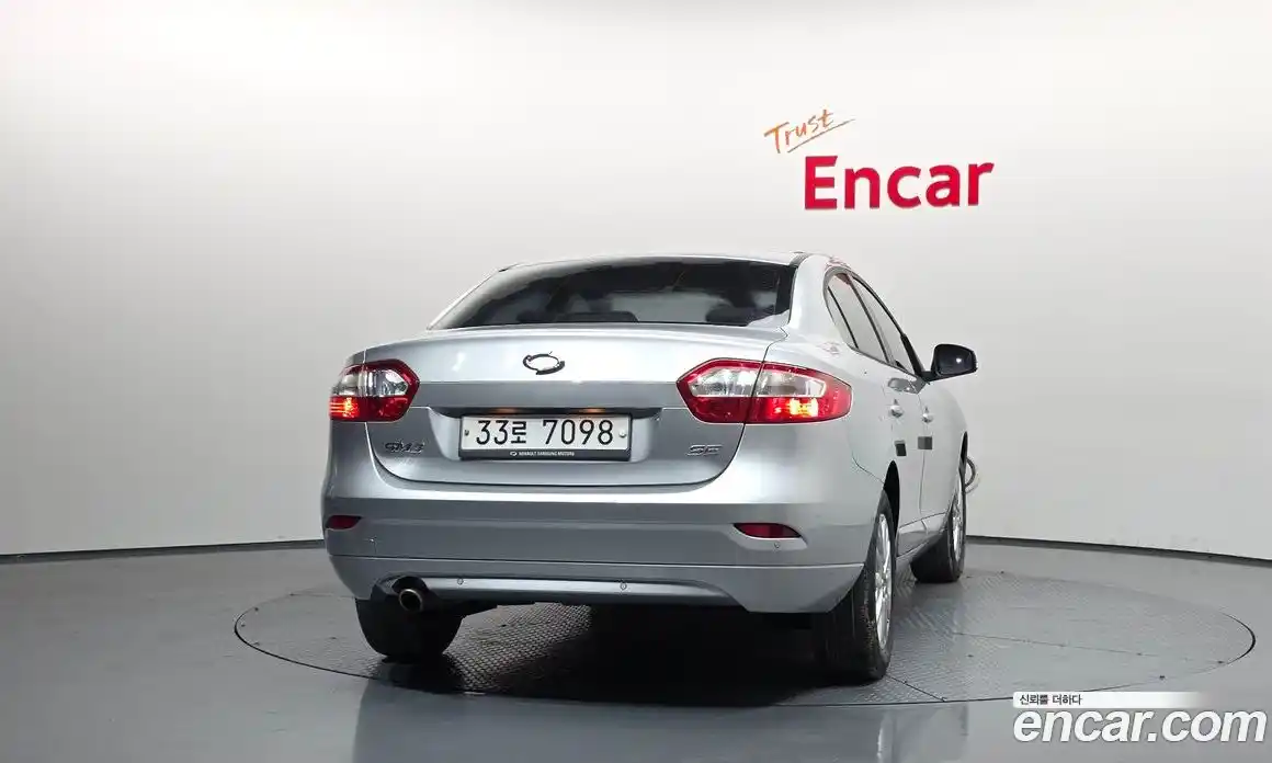 Renault SM3 2013 1.6 Автомат в Москве № 184840, фото 12