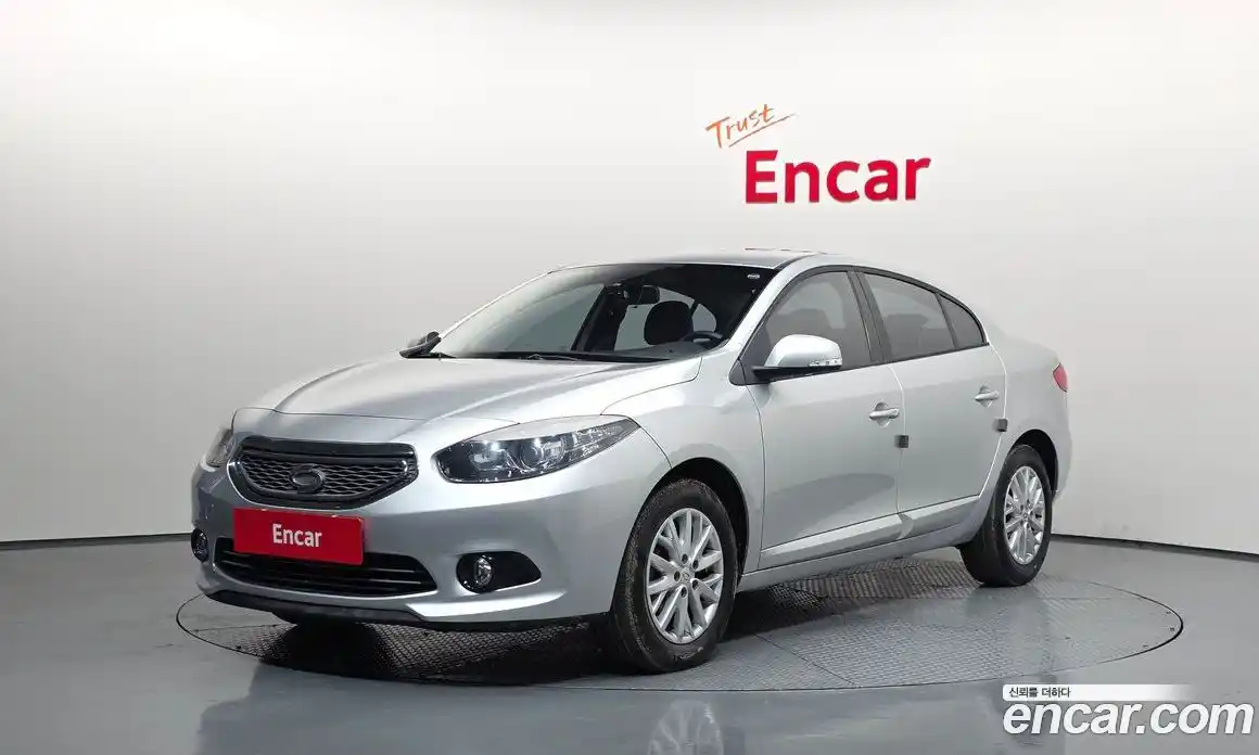 Renault SM3 2013 1.6 Автомат в Москве № 184840, фото 17