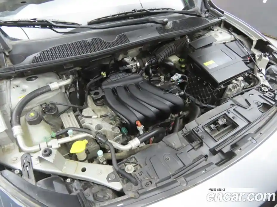 Renault SM3 2013 1.6 Автомат в Москве № 186395, фото 17