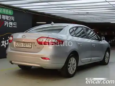 Renault SM3 2013 1.6 Автомат в Москве № 186395, миниатюра 3