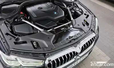 BMW 5-Series 2023 2.0 Автомат в Москве № 188395, миниатюра 6