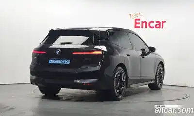 BMW iX 2024 0.3 Автомат в Москве № 190178, миниатюра 2