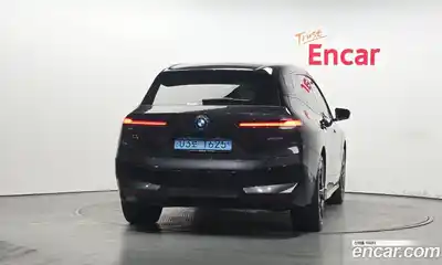 BMW iX 2024 0.3 Автомат в Москве № 190178, миниатюра 4