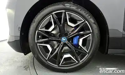 BMW iX 2024 0.3 Автомат в Москве № 190178, миниатюра 5