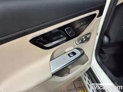 Mercedes-Benz GLC-Class 2025 2.0 Автомат в Москве № 193867, миниатюра 11