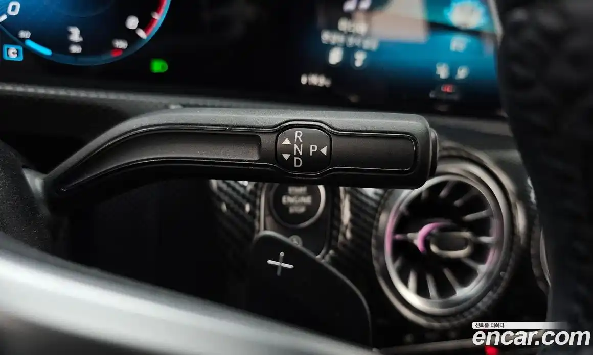 Mercedes-Benz A-Class 2023 2.0 Автомат в Москве № 193884, фото 16