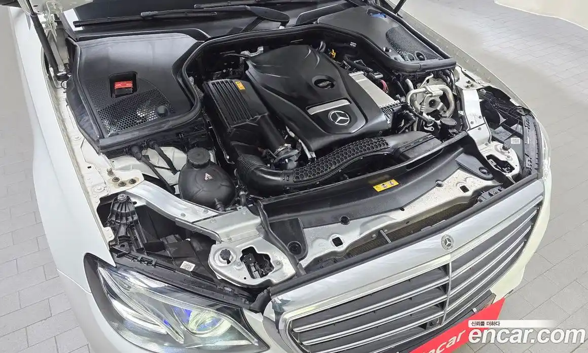 Mercedes-Benz E-Class 2018 2.0 Автомат в Москве № 194058, фото 6