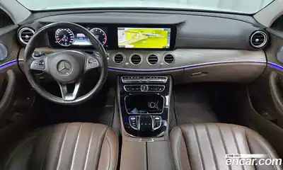 Mercedes-Benz E-Class 2018 2.0 Автомат в Москве № 194058, миниатюра 7