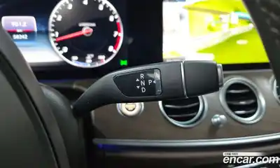 Mercedes-Benz E-Class 2018 2.0 Автомат в Москве № 194058, миниатюра 9