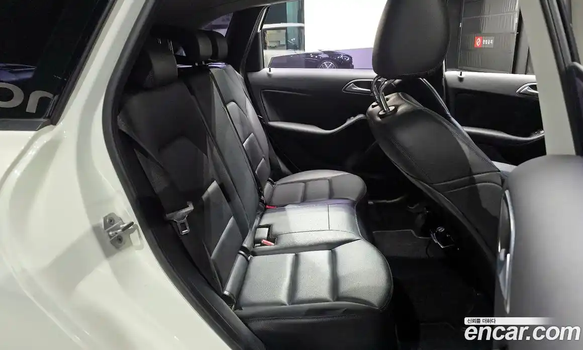 Mercedes-Benz B-Class 2013 1.8 Автомат в Москве № 195261, фото 12