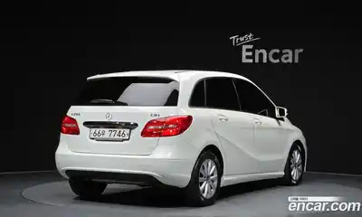 Mercedes-Benz B-Class 2013 1.8 Автомат в Москве № 195261, миниатюра 2