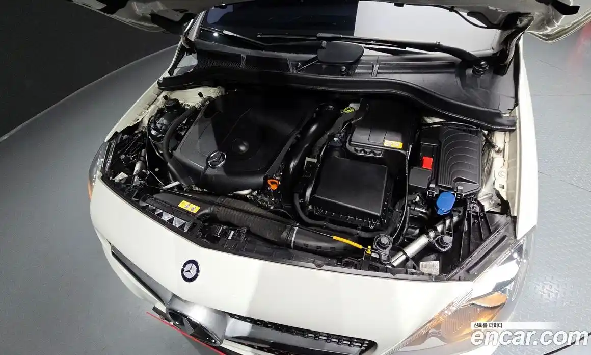 Mercedes-Benz B-Class 2013 1.8 Автомат в Москве № 195261, фото 6