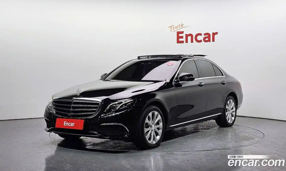 Mercedes-Benz E-Class 2019 2.0 Автомат в Москве № 195356, фото 13