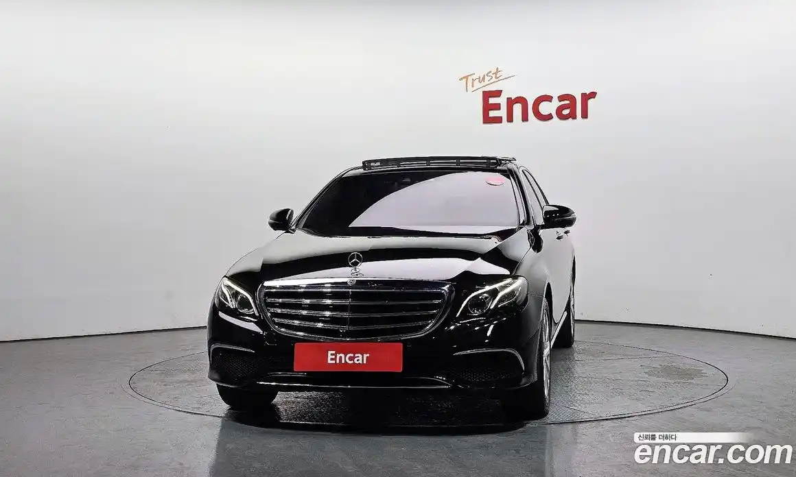 Mercedes-Benz E-Class 2019 2.0 Автомат в Москве № 195356, фото 15