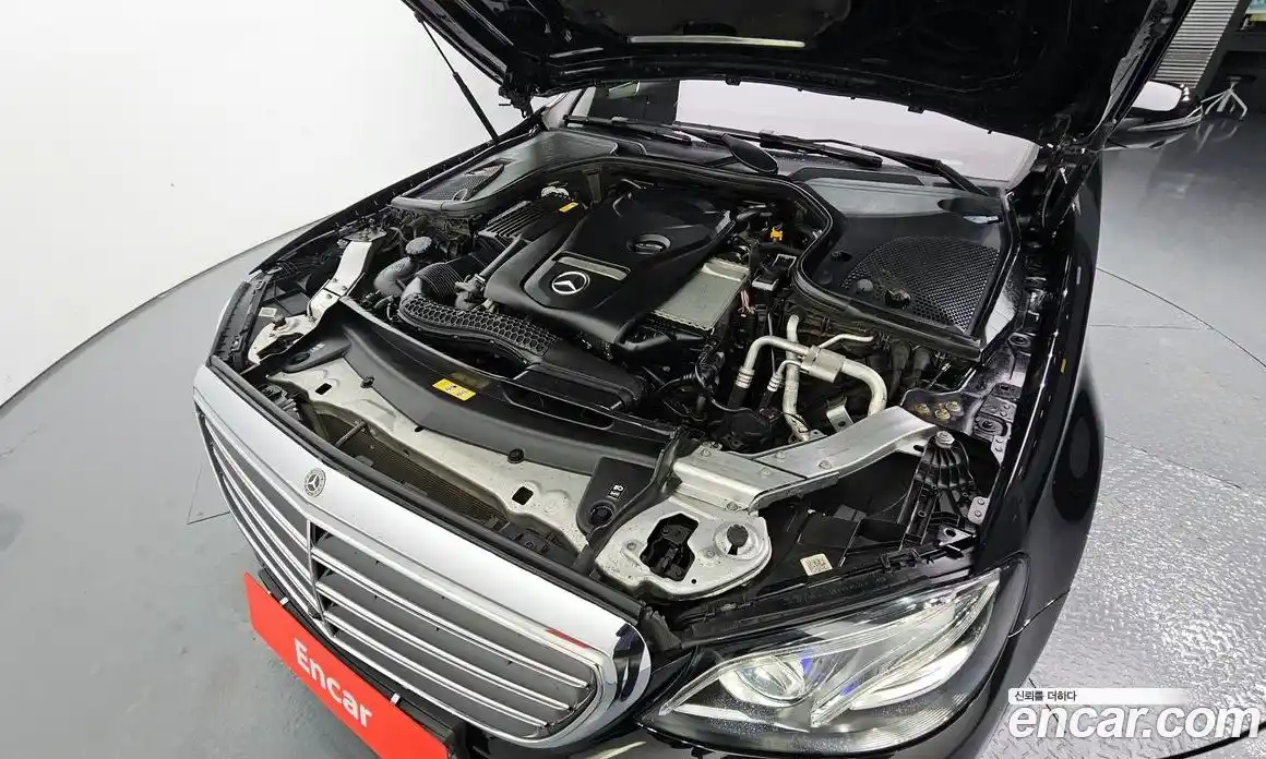 Mercedes-Benz E-Class 2019 2.0 Автомат в Москве № 195356, фото 16