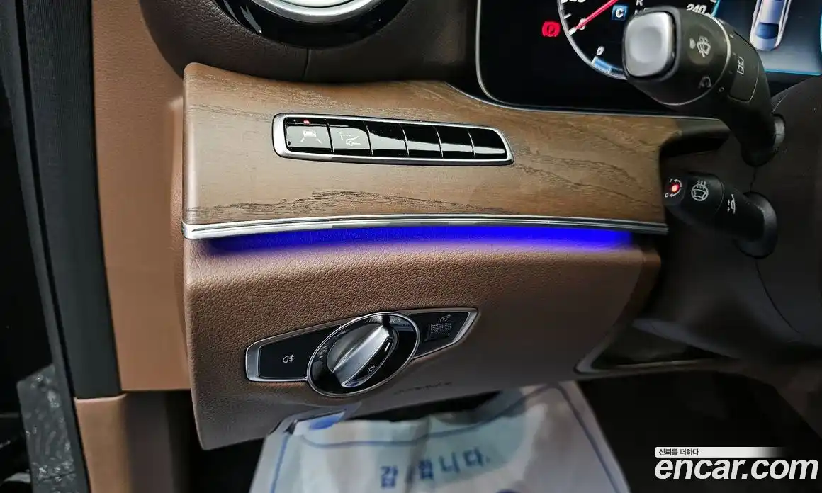 Mercedes-Benz E-Class 2019 2.0 Автомат в Москве № 195356, фото 6