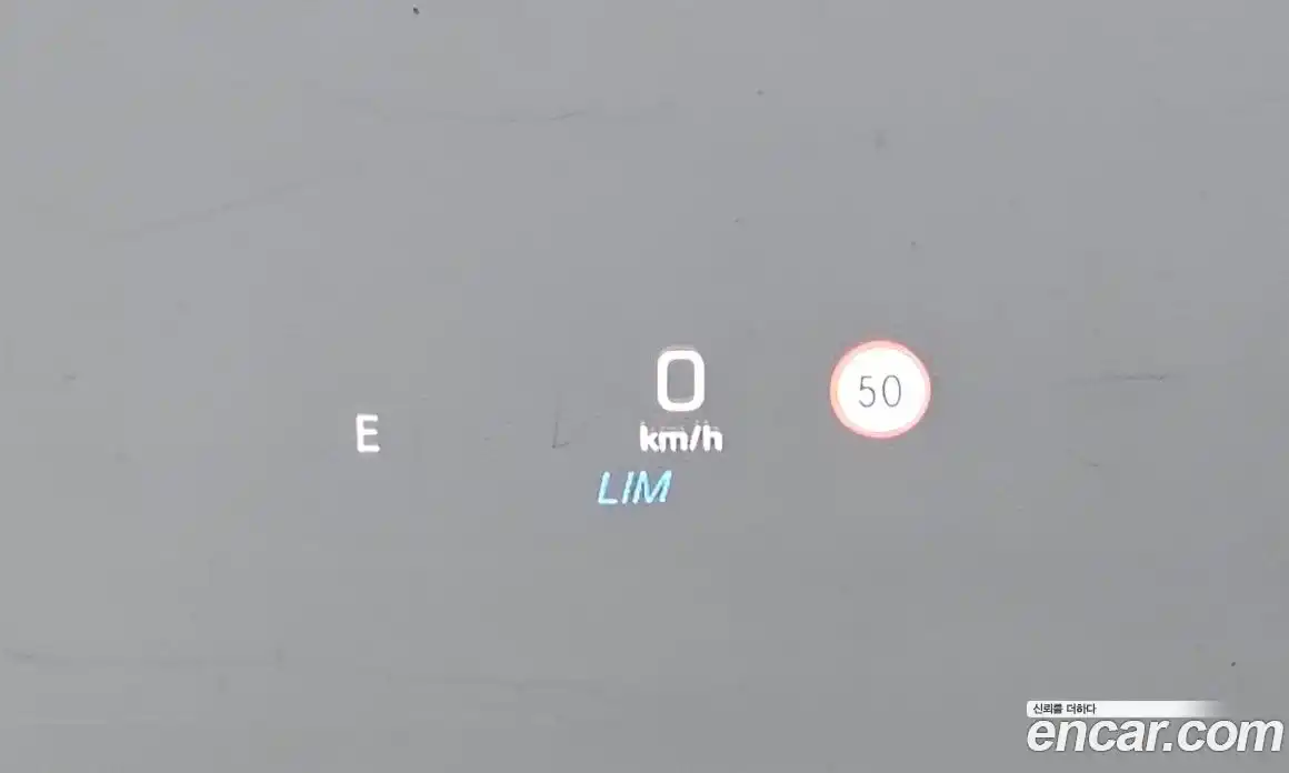 Mercedes-Benz E-Class 2019 2.0 Автомат в Москве № 195356, фото 9