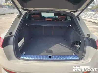 Audi e-tron 2022 0.2 Автомат в Москве № 196199, миниатюра 11