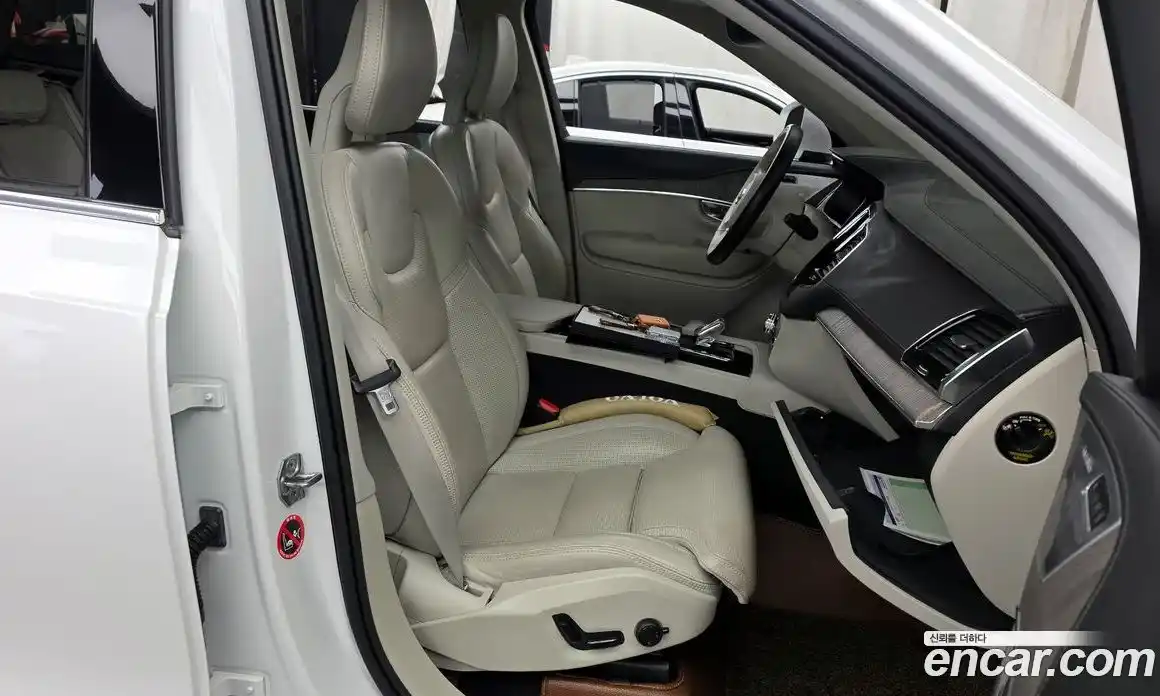Volvo XC90 2021 2.0 Автомат в Москве № 197015, фото 11