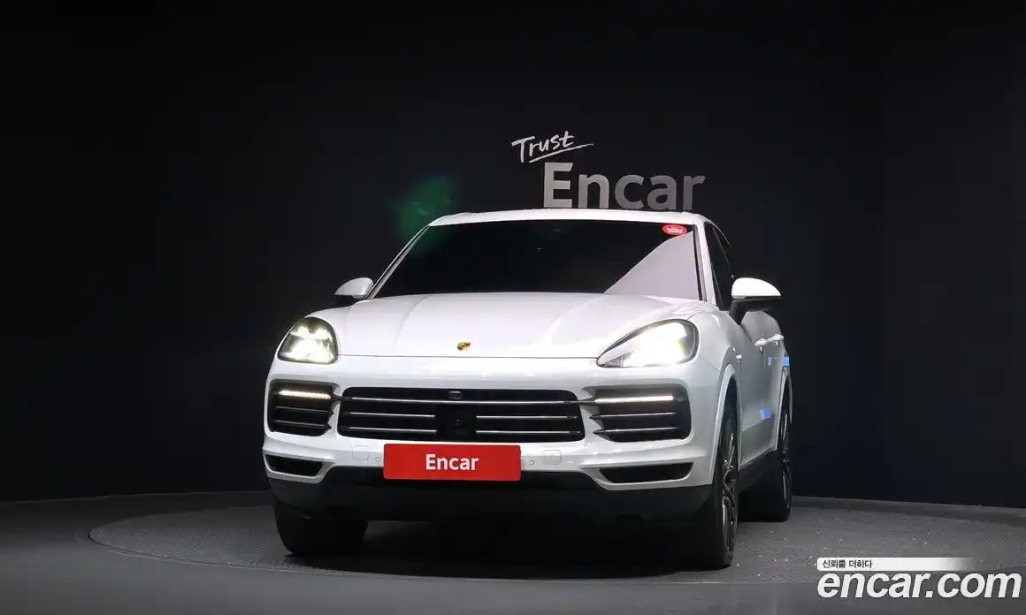 Porsche Cayenne 2020 3.0 Автомат в Москве № 197569, фото 9